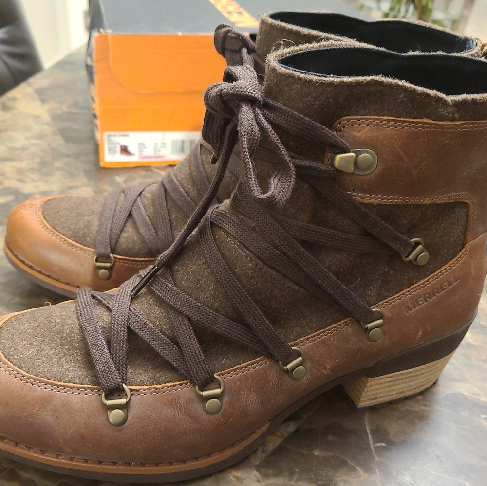Women's $180 Merrell Shiloh II Oak Brown Felted Wool Leather Boots J004418 sz 11